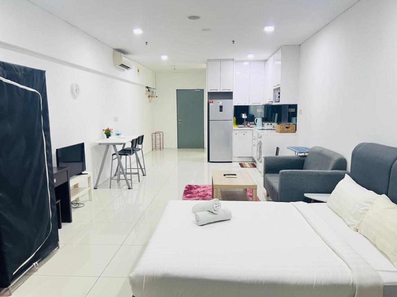 Mercu Summer Suites Kuala Lumpur Bukit Bintang By Classy Kültér fotó
